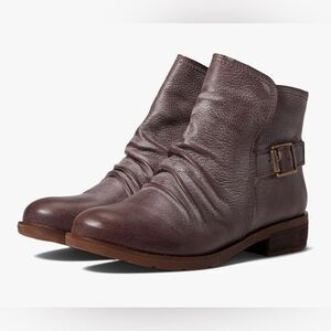 Sofft Brookdale Women's Leather Ankle Boots Moto-Chic Slouchy Side Zipper Size 9